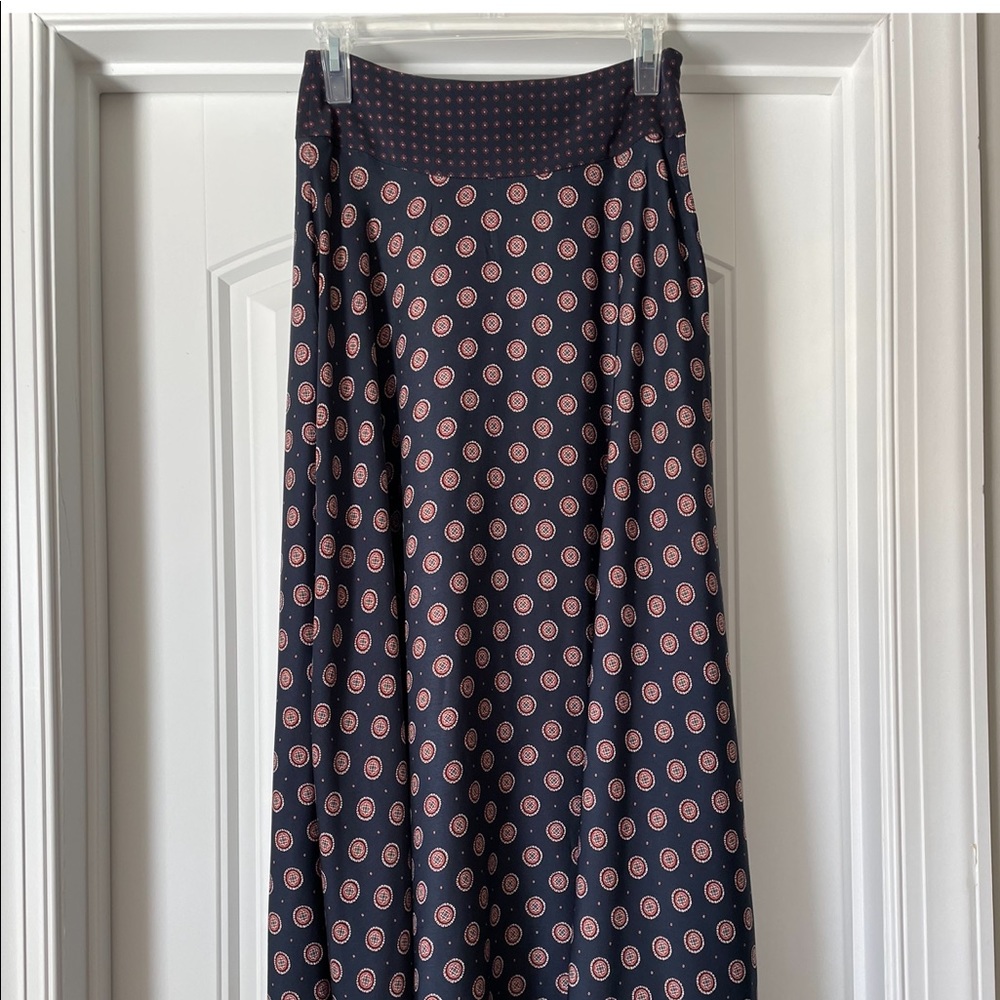 Maxi length skirt
